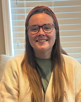 Photo of Mackenzie Thomas, Pre-Licensed Professional, LMHCA