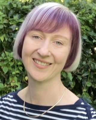 Photo of Dr Jemma Chambers, Psychologist, PhD, HCPC - Clin. Psych.