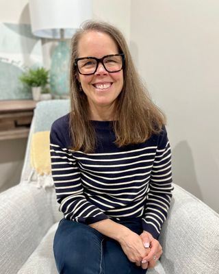 Photo of Dana L Wilson, Registered Psychotherapist (Qualifying), MEd, BEd