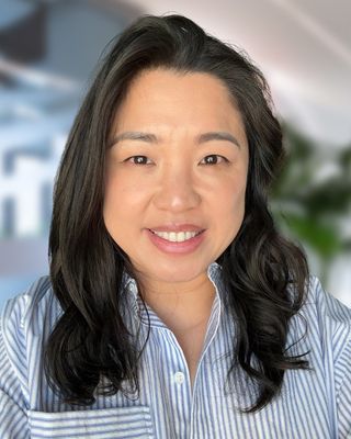 Photo of Yani Chu, Marriage & Family Therapist, PsyD, LMFT