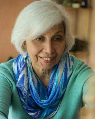 Photo of Linda Tumbarello, Counselor in Florence, MA