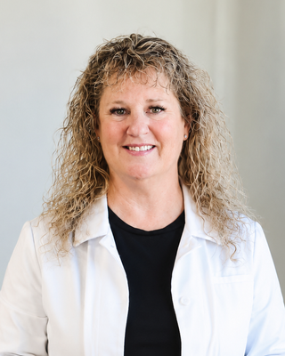 Photo of Nicole Hendrickson, Psychiatric Nurse Practitioner, PMHNP, FNP