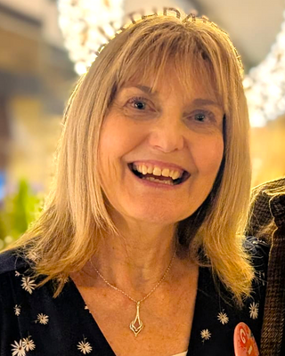 Photo of Lyn Smailes, Counsellor, DCounsPsych, ACC-CP