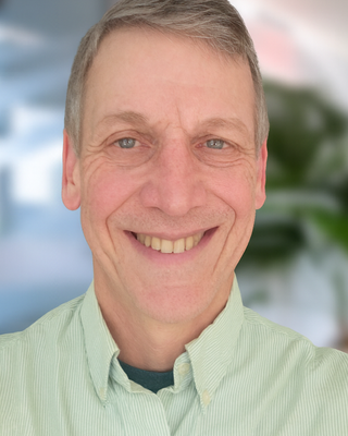 Photo of Ric Schnur, Clinical Social Work/Therapist, LICSW