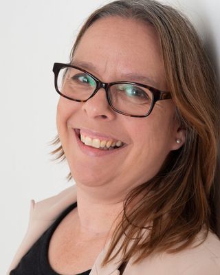 Photo of Dr Clara O’Brien, Psychologist, PsychD, HCPC - Clin. Psych.