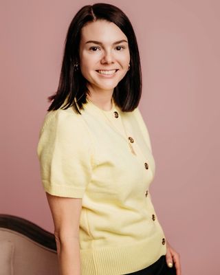 Photo of Hillary Ammon - Center for Anxiety & Women's Emotional Wellness, Psychologist, PsyD