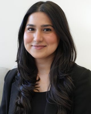 Photo of Maryam Qader, Pre-Licensed Professional, BA