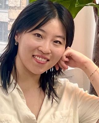 Photo of Angela Shi - Angela Shi - Expansive Therapy, Pre-Licensed Professional