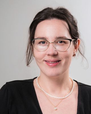 Photo of Danielle Delahaye, Associate Clinical Social Worker, ASW