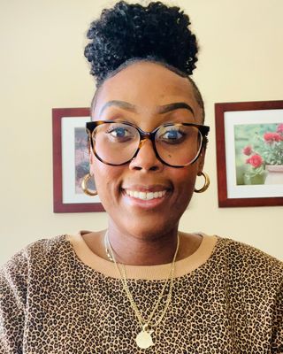 Photo of Michaela Thompson - Michaela Thompson - Be You Therapy and Consulting, Clinical Social Work/Therapist, MSW, LCSW, LSCSW