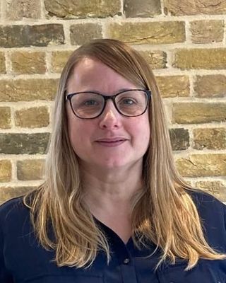 Photo of Glenda Buck, Counsellor, MNCPS Acc.