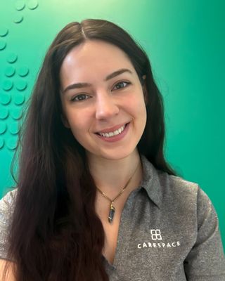 Photo of Amanda Hennick, Registered Psychotherapist (Qualifying)