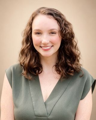 Photo of Julianna Short, Licensed Mental Health Counselor, LMHC