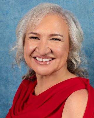 Photo of Tamara Hathaway, Psychologist, R Psyc, MSc, MFT