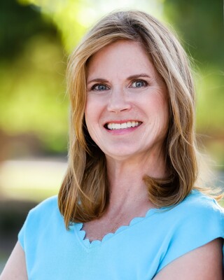 Photo of Claudia Ward, Licensed Professional Counselor