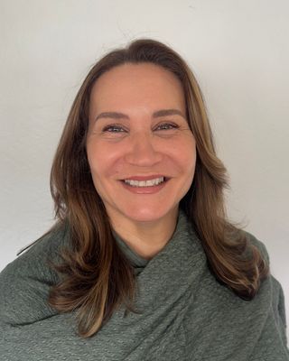 Photo of Dr. Nadia Thalji, Psychologist, PhD
