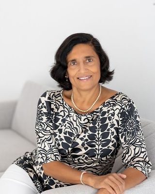 Photo of Dr. Naina Mehta, MD