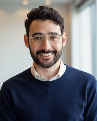 Photo of Dr Aaron Benjamin Wiener-Blotner, Psychologist, PhD, HCPC - Clin. Psych.