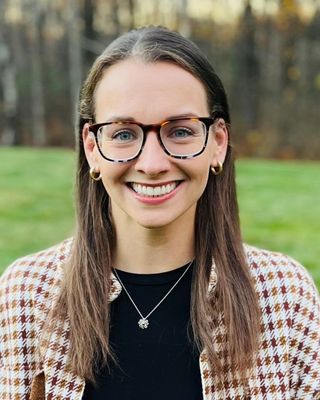 Photo of Kristina Marik, Clinical Social Work/Therapist, LICSW