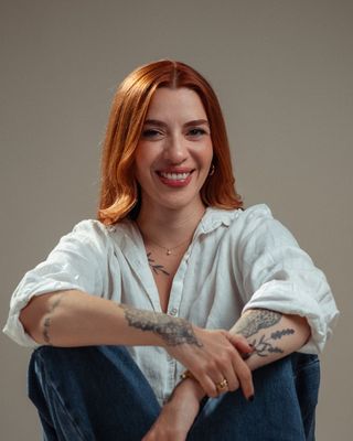 Photo of Lua Menezes, MA