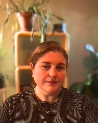 Photo of Dr. Jess Miller, Psychologist, PsyD