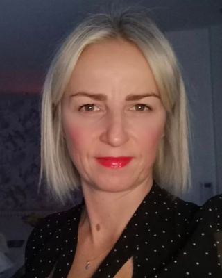 Photo of Sandra Wakefield, Counsellor, MBACP