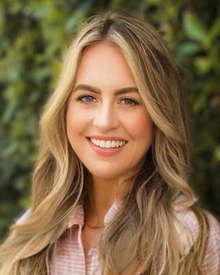 Photo of Dr. Taylor Harris, Marriage & Family Therapist Associate, PhD, MA, AMFT