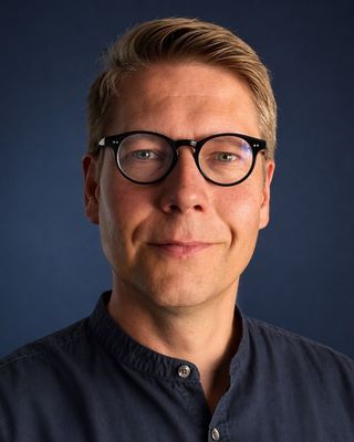 Photo of Dr Oliver Klott, Psychotherapist, PsychD, ACP