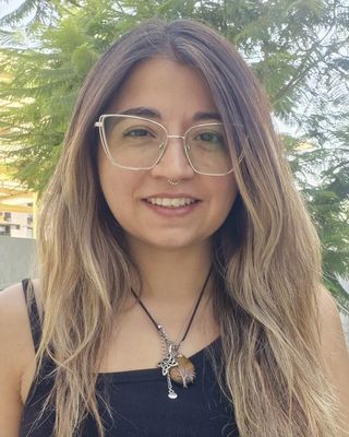 Foto de Emily Peralta López, Terapeuta, Dr. en Psicología