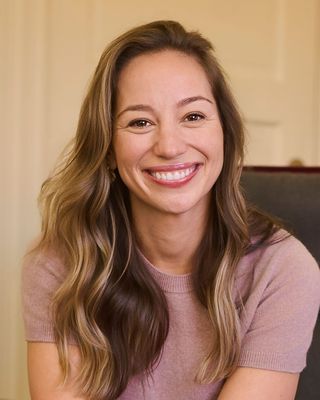 Photo of Hannah Collentine-Cole, Clinical Social Work/Therapist, LCSW, PPSC