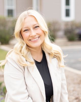 Photo of Sara Persha, Licensed Professional Counselor, LPC