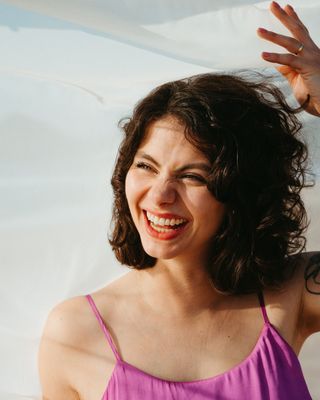 Photo of Marina Oliveira de Carvalho, Psychologist, MA, CPsychol