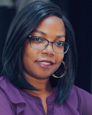 Photo of Dr. Quiana Golphin, PhD, LPC, NCC, Licensed Professional Counselor in Pittsburgh