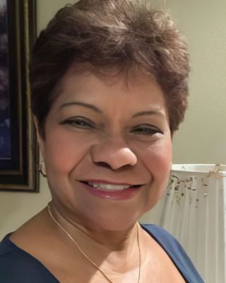 Photo of Noemi Tapining, Counselor in Orlando, FL