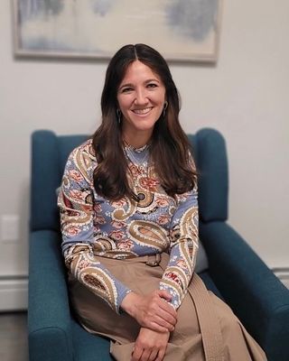 Photo of Aviva Levitin, Counselor, LMHC