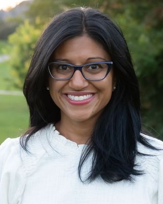 Photo of Hiral Amin-Sharma, MSW, RSW, Registered Social Worker