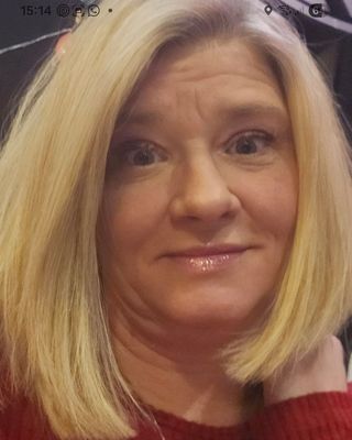 Photo of Kelly Lynch, Counsellor, MBACP