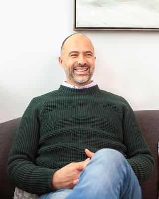 Photo of Jonathan Morgan, Registered Psychotherapist, Dip Hon, BA Hon, MPS