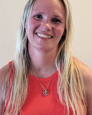 Photo of Sara Cecchini, Licensed Professional Counselor, LPC