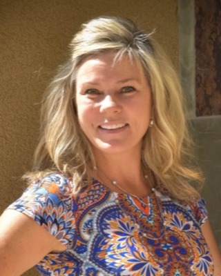 Photo of Samantha White, Counselor in Goodyear, AZ