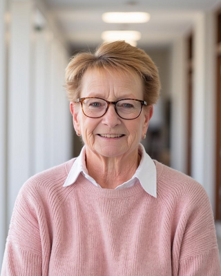 Photo of Lori Reinke, Marriage & Family Therapist, LMFT