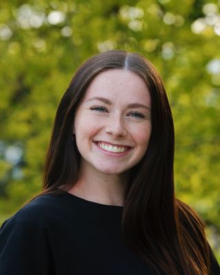 Photo of Brooke Henderson, Pre-Licensed Professional, CMHC, Intern
