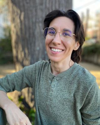 Photo of Z. Perry-Hodges, Clinical Social Work/Therapist, LCSW