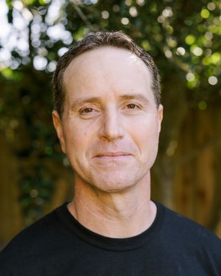 Photo of Darren Folk, Clinical Social Work/Therapist, LCSW