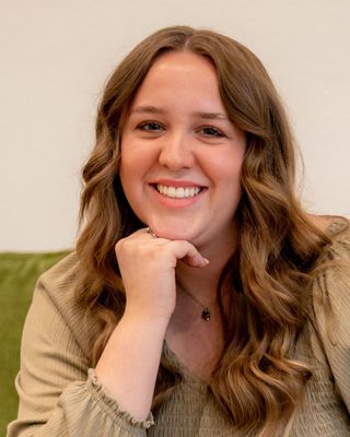 Photo of Lindsay Pavelock, MS, LPC-A, LPC-Associate