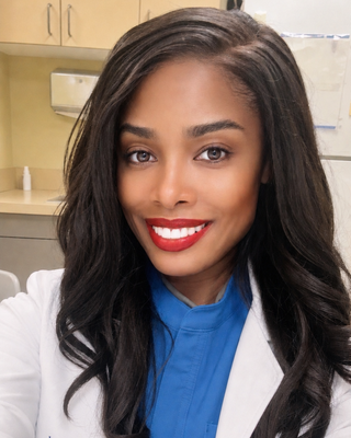 Photo of Jamila Warner, Psychiatric Nurse Practitioner, MSN, APRN, PMHNP-C