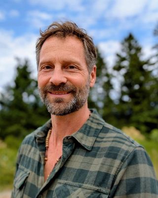 Photo of Kyle Cheveldayoff, Psychologist, MCPsyc, MScReha, BScKin