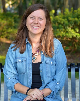 Photo of Kim Mascher, Licensed Professional Counselor in Norfolk, VA