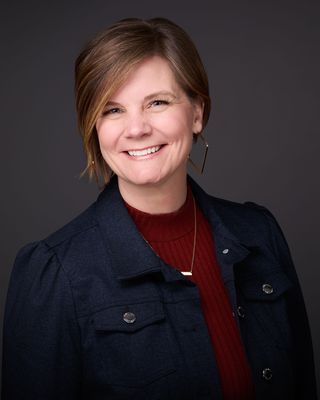 Photo of Heidi V Applegarth, MS, PLMHP