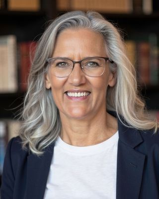 Photo of Tracy Clements, Counselor, LPC